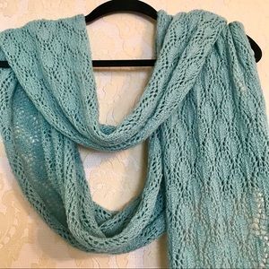Pretty knit scarf - pastel aqua color